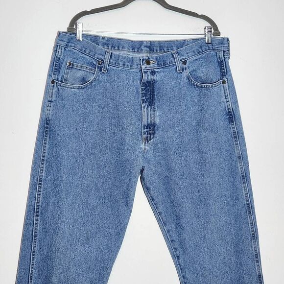 Wrangler Men's Light Wash Straight Leg Jeans Size 40 X 34 Straight Leg Denim - Picture 3 of 9